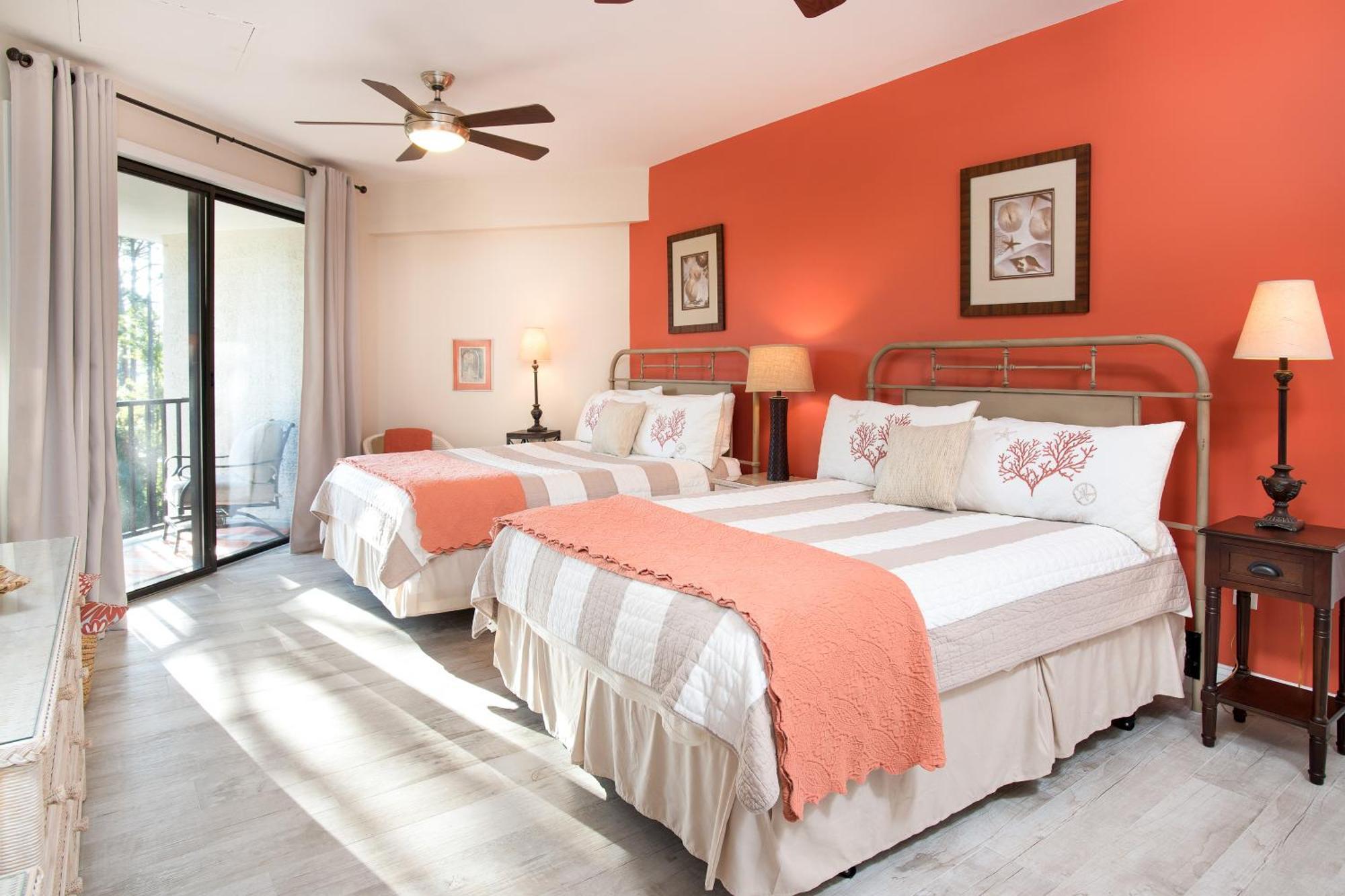 Village House Hilton Head Island Room photo