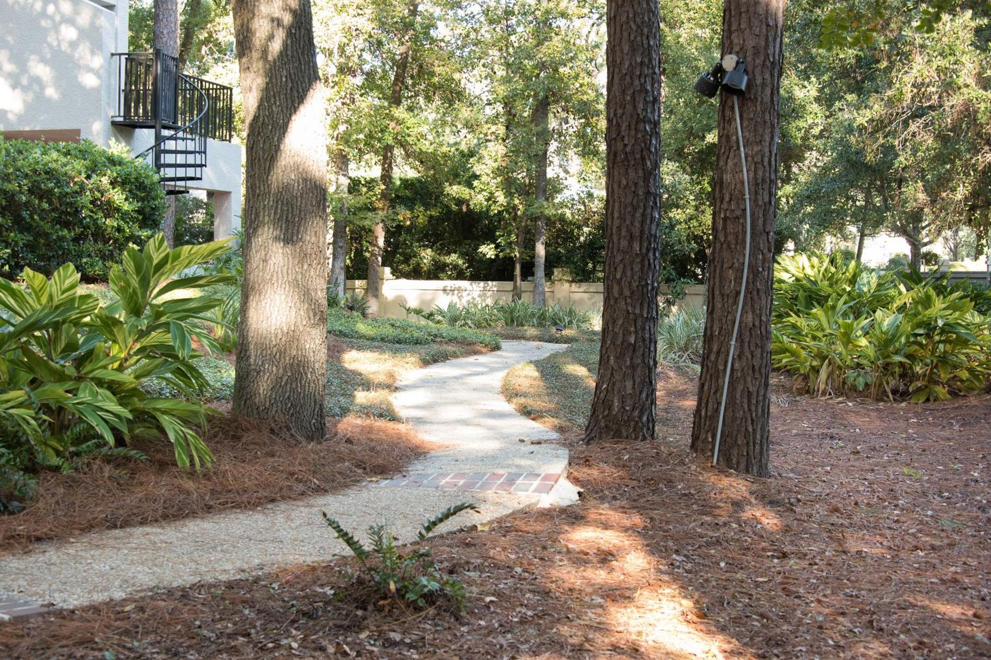 Village House Hilton Head Island Room photo